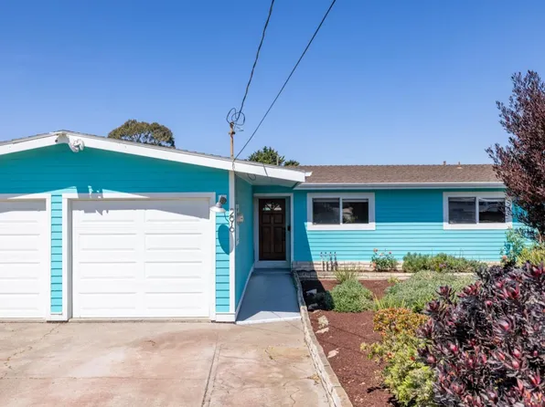 296 Whitney Pl, Marina, CA 93933