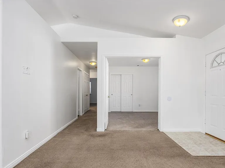 3921 White Sands Dr — Photo 28