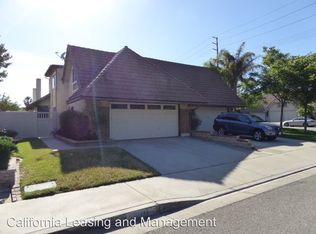 27145 Rio Bosque Dr, Santa Clarita, CA 91354