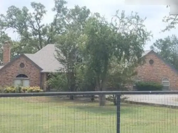 351 Sandlin Ln, Springtown, TX 76082
