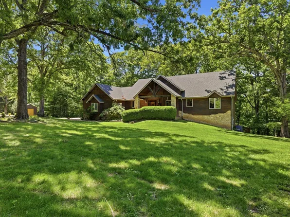 993 S Oak Ridge Road, Nixa, MO 65714