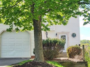 2000 Arbor Ridge Ct, Cheswick, PA 15024