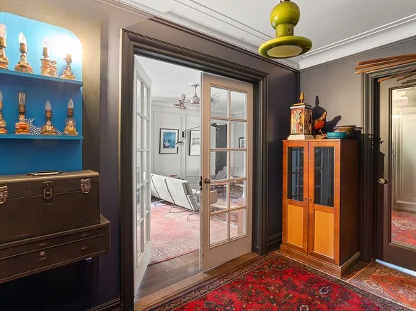 116 Pinehurst Avenue image 1 of 7