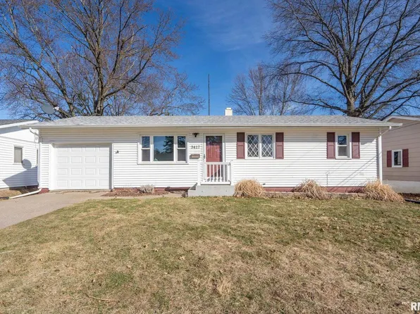 3417 Mississippi Ave, Davenport, IA 52807