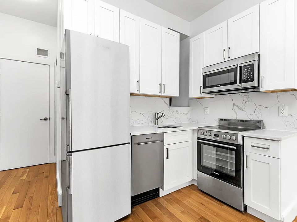 1st image of 1065 Bedford Ave Unit 3A