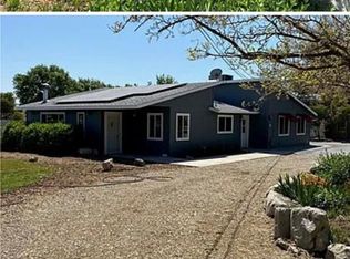 1367 Vineyard Dr, Templeton, CA 93465