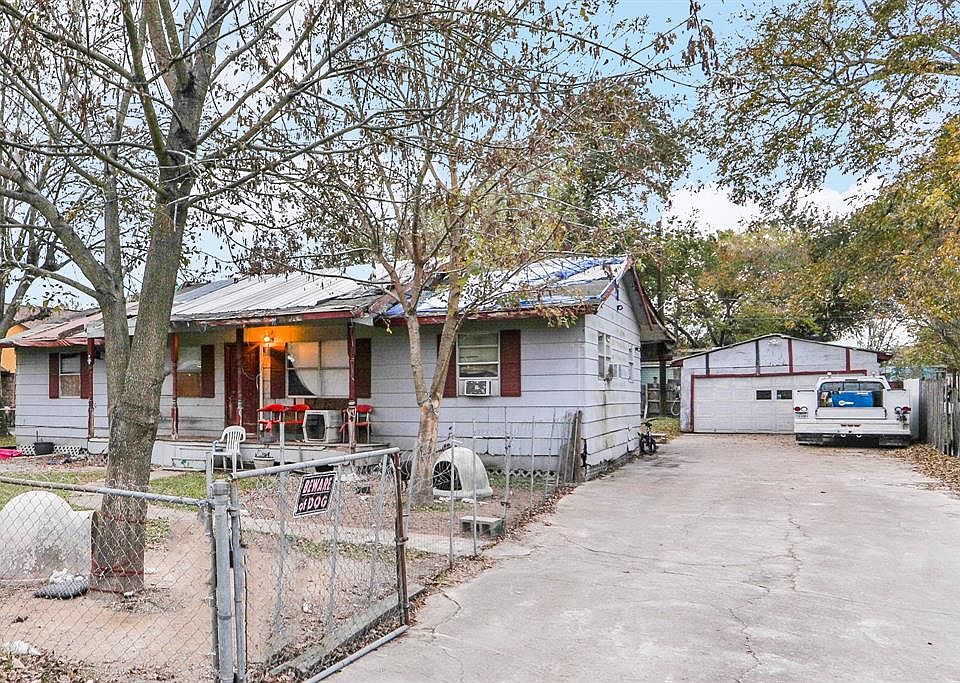 1st image of 11919 Beeville Dr