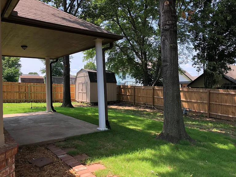 2305 SW Wolf Run Dr — Photo 13