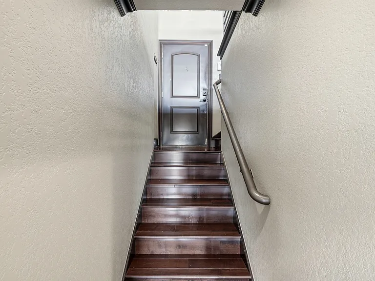 14807 Dutchmans Dr — Photo 30