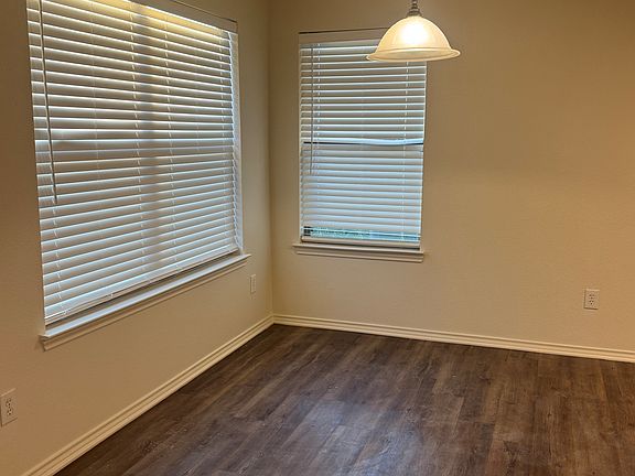 5th image of 8411 Sunset Canyon Dr