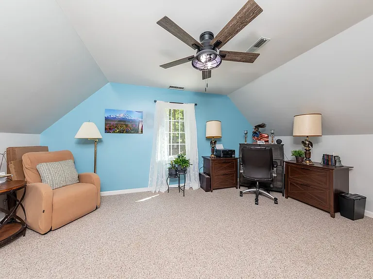 120 Timberwood Dr — Photo 9