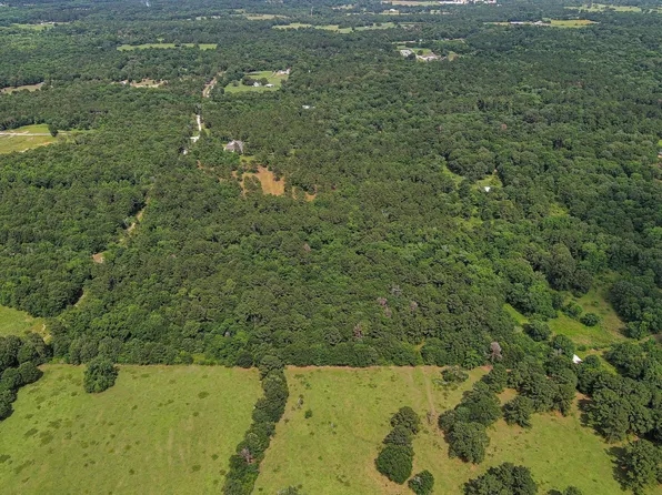 23299 Sharpwest Trl, Montgomery, TX 77356