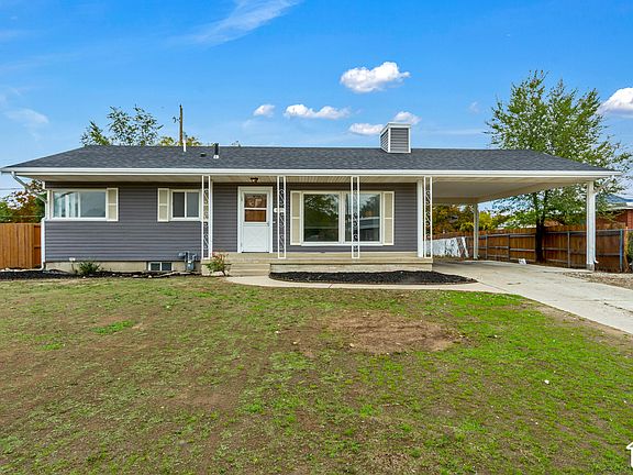 2nd image of 801 E Baker Dr