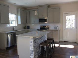 1676 Lonesome, Canyon Lake, TX 78133