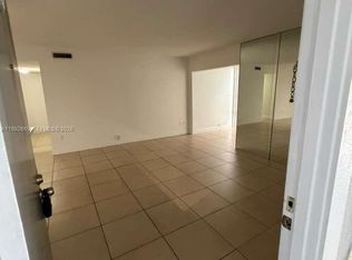 9723 Hammocks Blvd APT 108, Miami, FL 33196