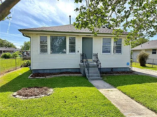 628 Radiance Ave Photo 1