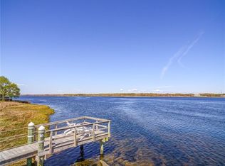 73 Sowams Rd, Barrington, RI 02806