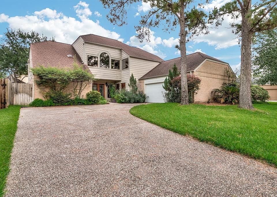 1st image of 1235 Heathwood Dr