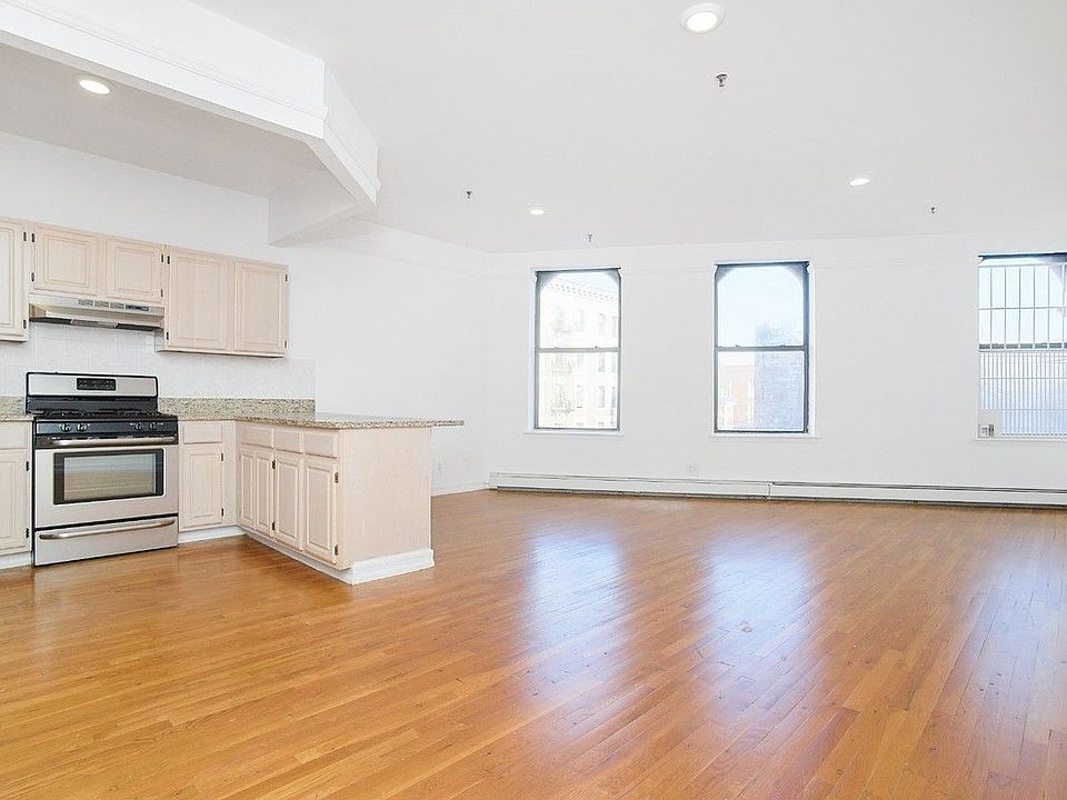 1st image of 270 W 119th St APT 5C