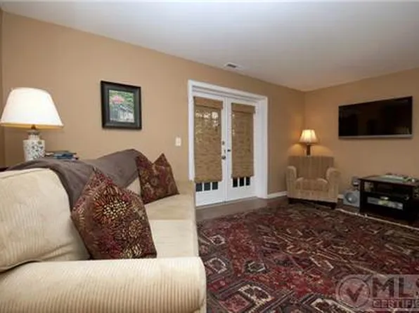 5025 Hillsboro Pike APT 23N, Nashville, TN 37215