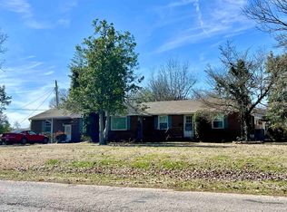 710 N Commons St E, Tuscumbia, AL 35674