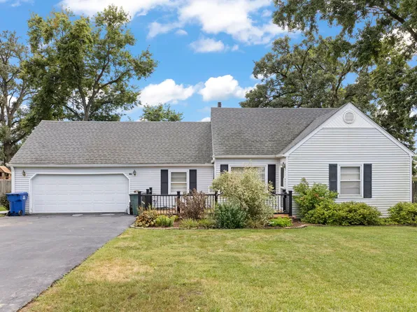 136 Ash St, New Lenox, IL 60451