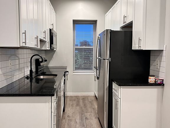 3rd image of 2023 Cecil B Moore Ave Floor 3