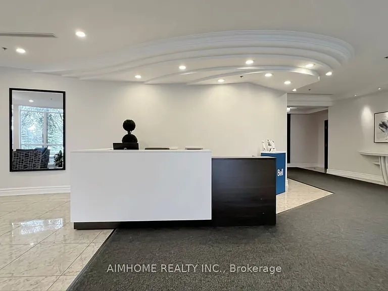 3 Ellesmere St #413 — Photo 12
