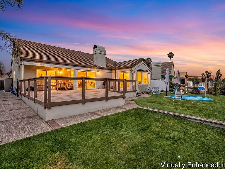 5331 Emerald Ct — Photo 41