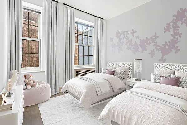 Sold by Corcoran | media 19