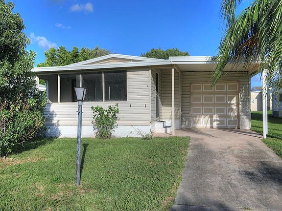 2nd image of 932 Wren Cir