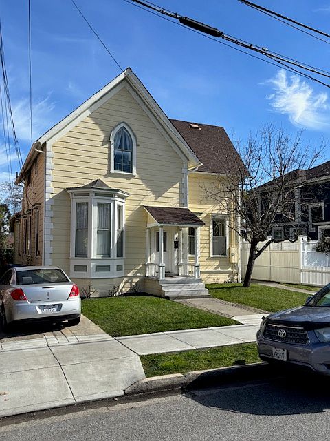 1st image of 8 Liberty St #A