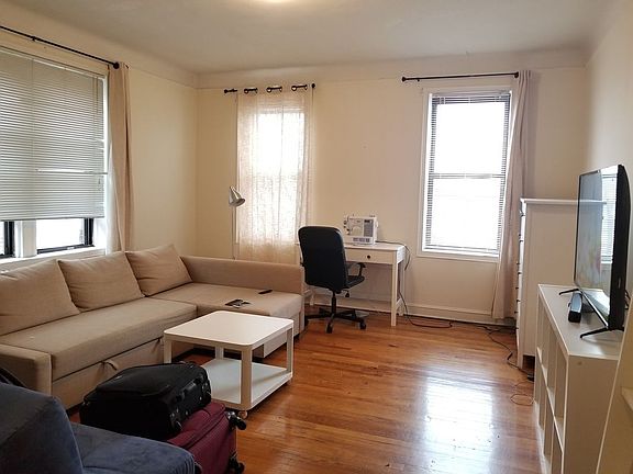 3rd image of 4816 30th Ave APT 4J
