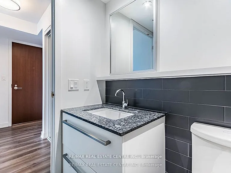 120 Varna Dr #605 — Photo 12