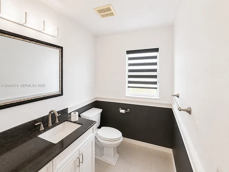547 High Hawk Cir — Photo 15