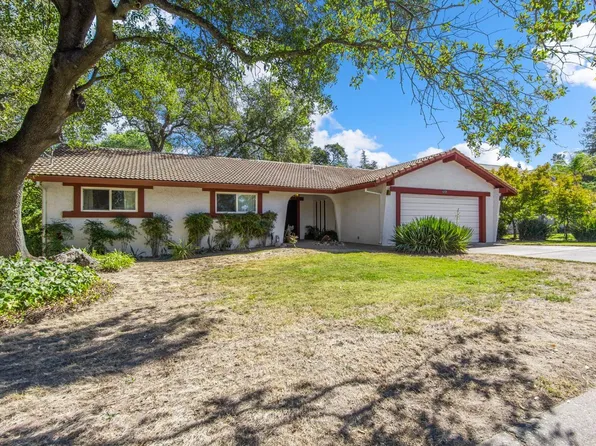 8277 E Granite Dr, Granite Bay, CA 95746