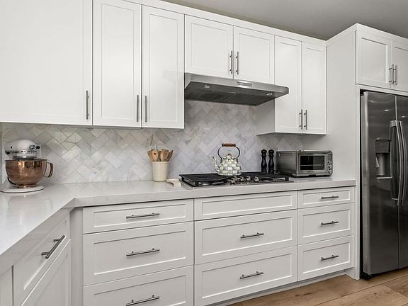 4th image of 15431 Van Lodensteyn Way