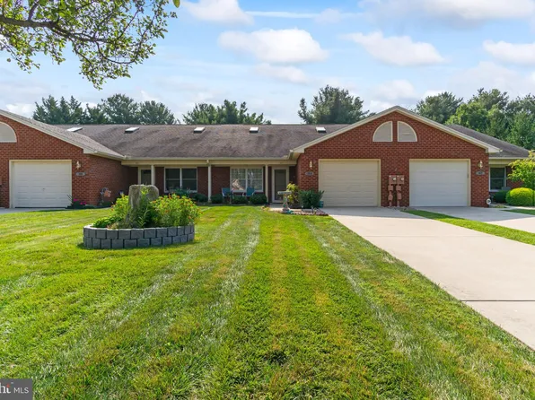 164 Chantilly Ct, Hagerstown, MD 21740
