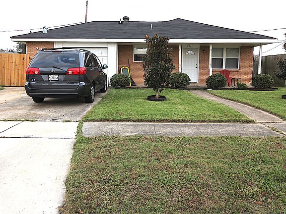 3rd image of 201 Coney Dr