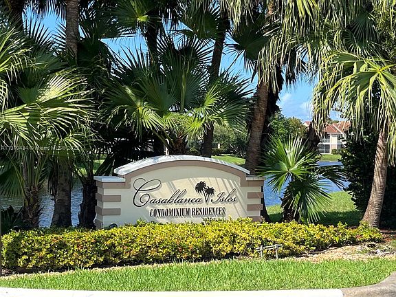 2nd image of 815 W Boynton Beach Blvd APT 2204