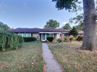 5707 Chester Blvd, Fort Wayne, IN 46819