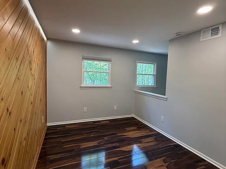 46 Woodbine Ct — Photo 8