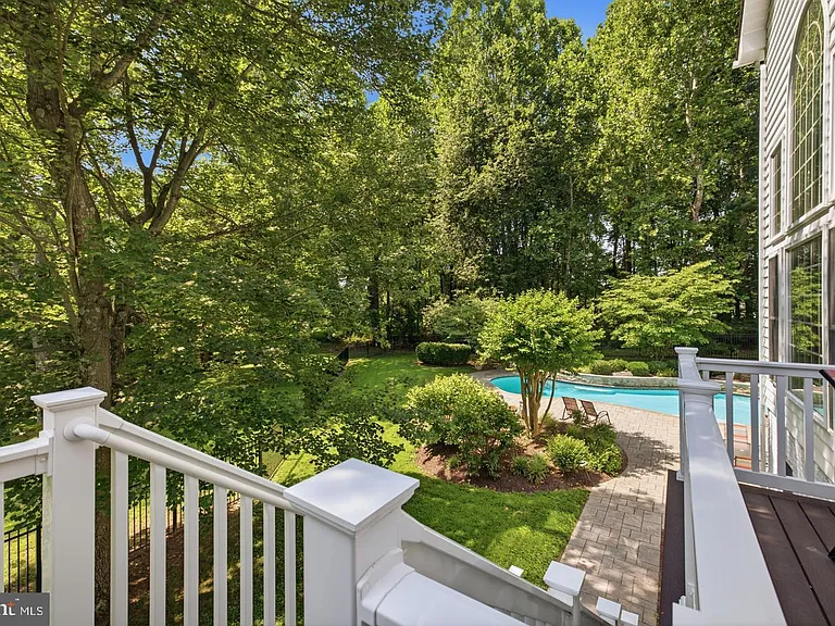 14140 Seneca Rd — Photo 127