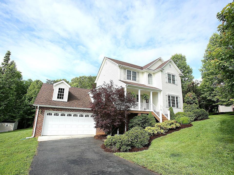 1st image of 1567 Silver Creek Dr