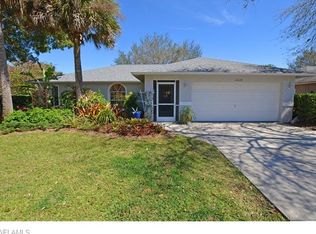12274 Londonderry Ln, Bonita Springs, FL 34135