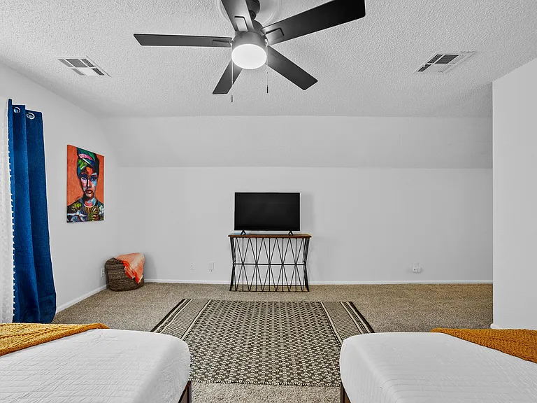 7530 S 85th Ave E — Photo 55