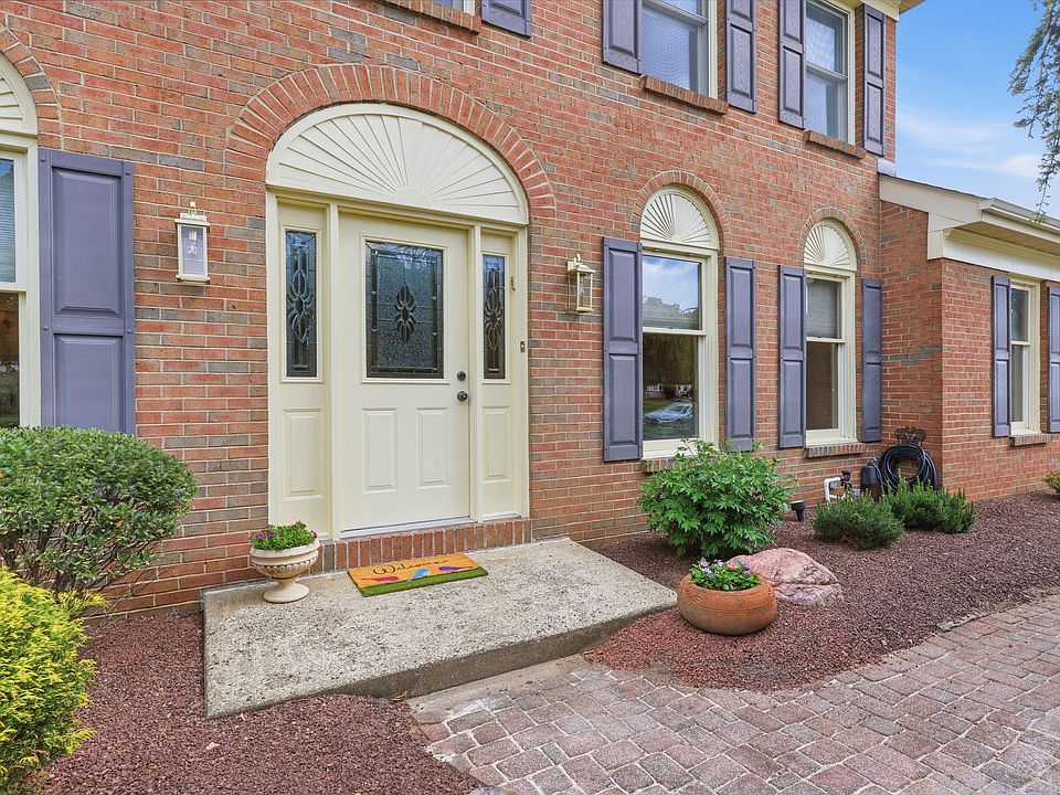 68 Hals Dr, Langhorne, PA 19053 | Zillow