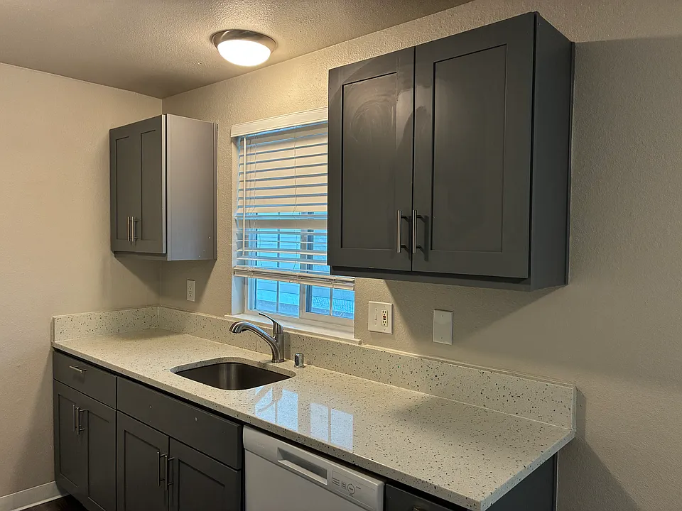 Sedona Apartments