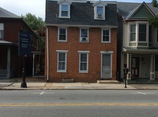 126 York St APT 1, Gettysburg, PA 17325