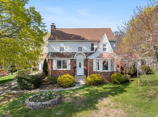 38 Ox Hill Rd, Norwich, CT 06360